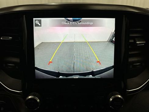Used 2019 RAM 1500 Laramie AWD/4WD image 28