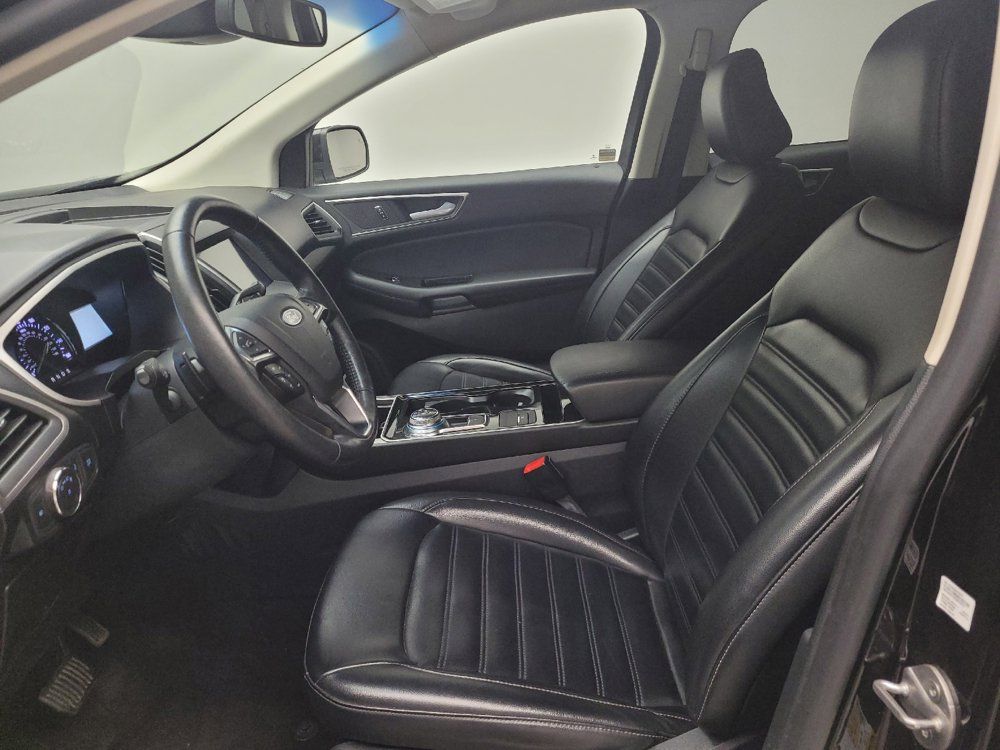 Used 2020 Ford Edge SEL AWD/4WD image 17