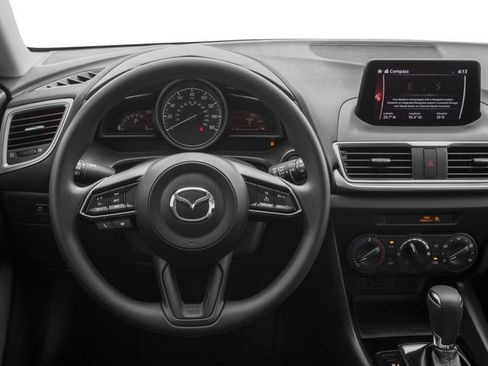 Used 2017 MAZDA MAZDA3 Sport FWD image 10