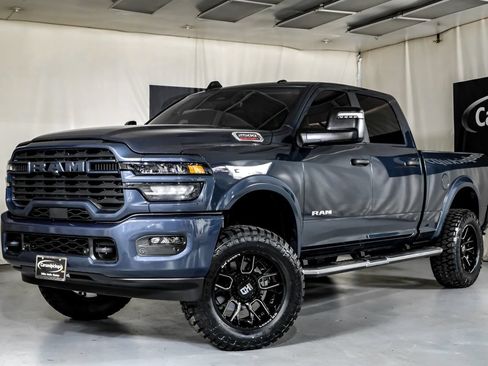 Used 2026 RAM 2500 Big Horn AWD/4WD image 5
