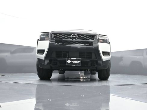 Certified 2026 Nissan Frontier SV w/ Tow Package AWD/4WD image 51