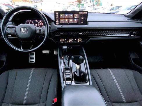 Used 2023 Honda Accord Sport image 15