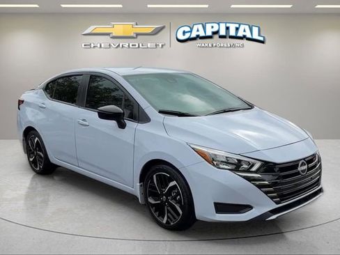Used 2025 Nissan Versa SR w/ Trunk Package FWD image 7