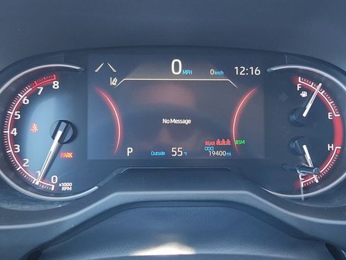 Used 2024 Toyota RAV4 XLE AWD/4WD image 11