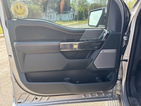 Used 2021 Ford F150 Platinum image 10