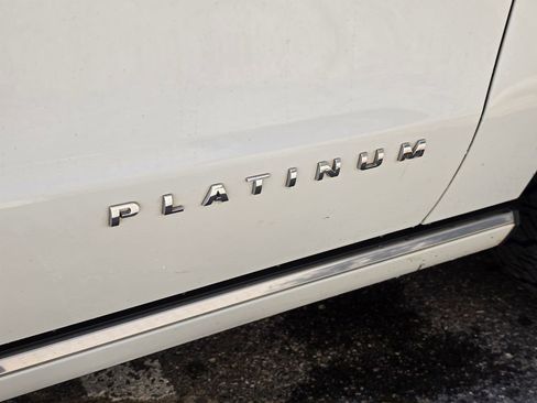 Used 2021 Ford Expedition Platinum RWD image 19
