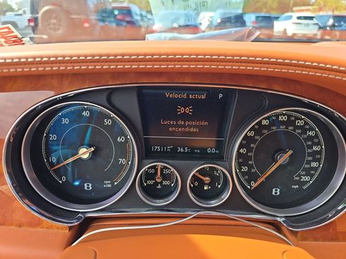 Used 2018 Bentley Flying Spur V8 AWD/4WD image 6