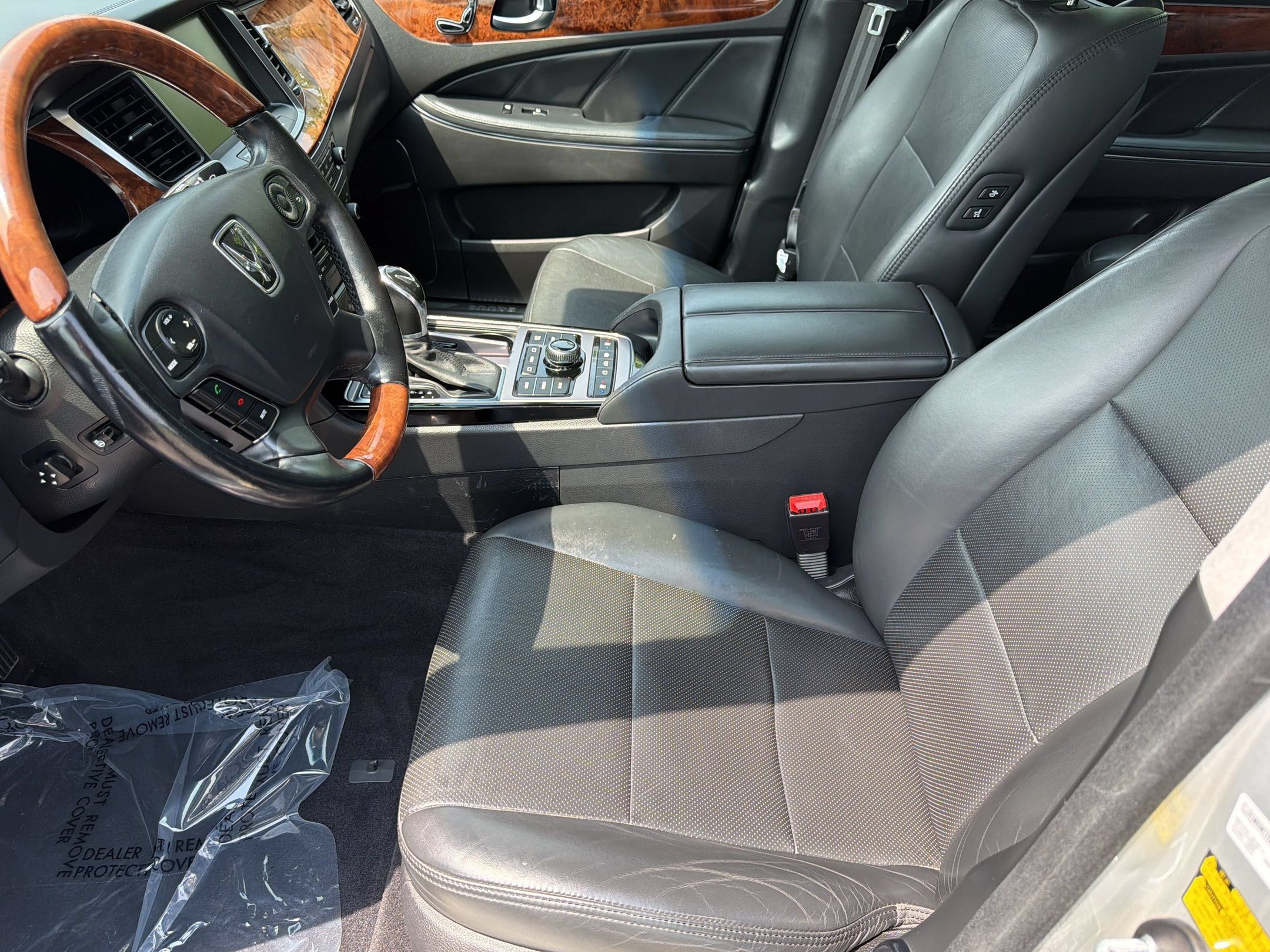 Used 2014 Hyundai Equus Ultimate RWD image 5