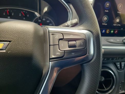 Used 2023 Chevrolet Blazer LT FWD image 21