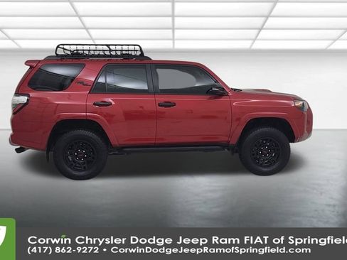 Used 2023 Toyota 4Runner TRD Off-Road Premium image 2