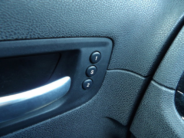 Used 2022 Chrysler 300 S w/ Comfort Group RWD image 28