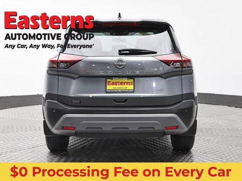 Used 2023 Nissan Rogue S AWD/4WD image 6