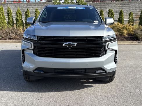 Used 2024 Chevrolet Tahoe RST w/ Luxury Package image 3
