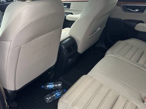 Used 2019 Honda CR-V EX image 5