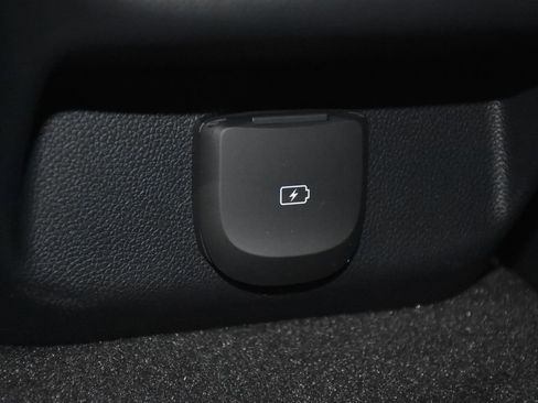 Used 2025 Genesis GV70 2.5T image 21