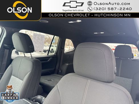 Used 2025 GMC Acadia Elevation image 13