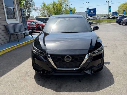 Used 2020 Nissan Sentra SV w/ SV Premium Package FWD image 8