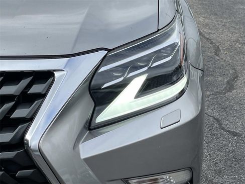 Used 2021 Lexus GX 460 Premium image 9