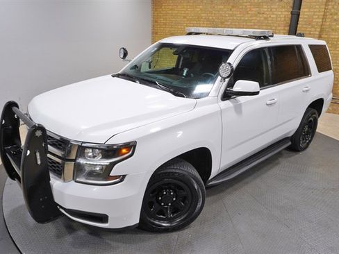 Used 2019 Chevrolet Tahoe 4WD image 2