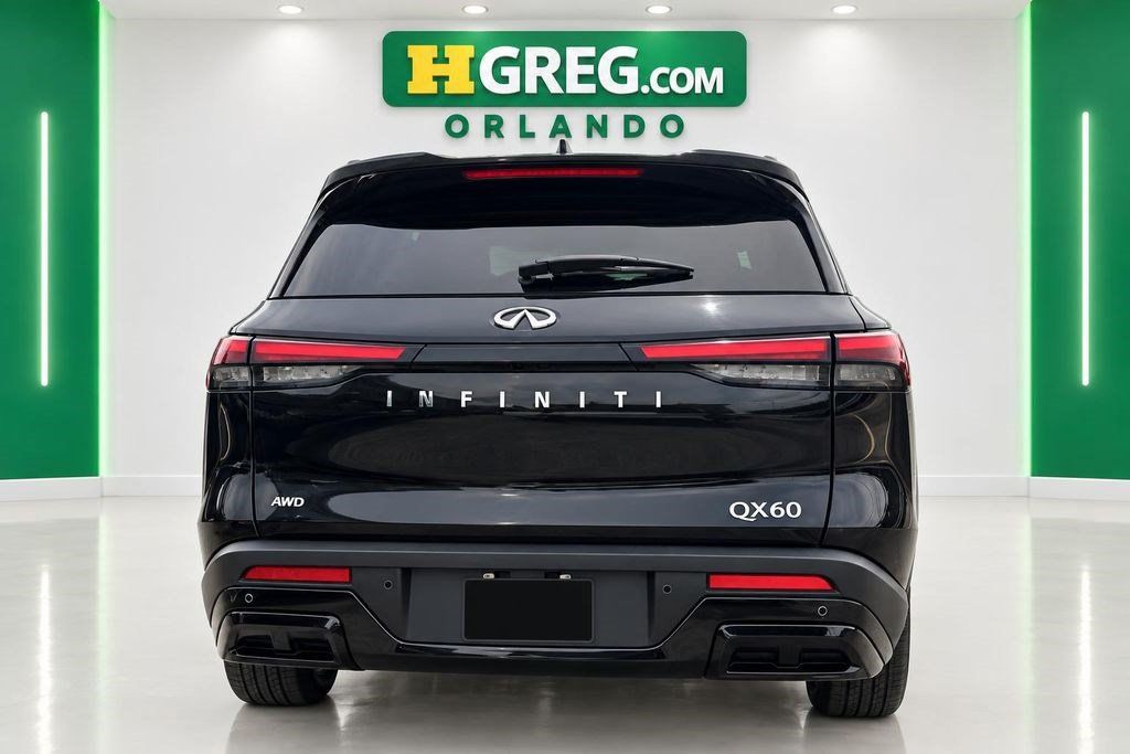 Used 2024 INFINITI QX60 Luxe AWD/4WD image 8