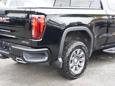 Used 2024 GMC Sierra 1500 AT4 w/ AT4 Preferred Package image 10