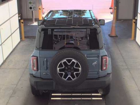 Used 2025 Ford Bronco Outer Banks AWD/4WD image 5