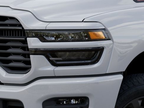 New 2025 RAM 2500 Big Horn AWD/4WD image 25