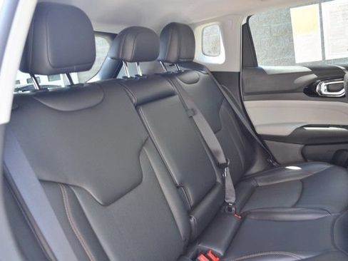 Used 2022 Jeep Compass Limited AWD/4WD image 34