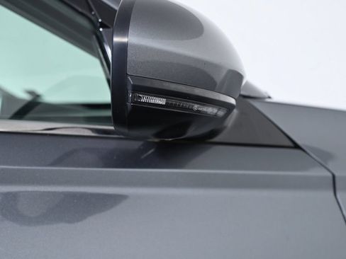 Used 2019 Nissan Altima 2.5 Platinum AWD/4WD image 11