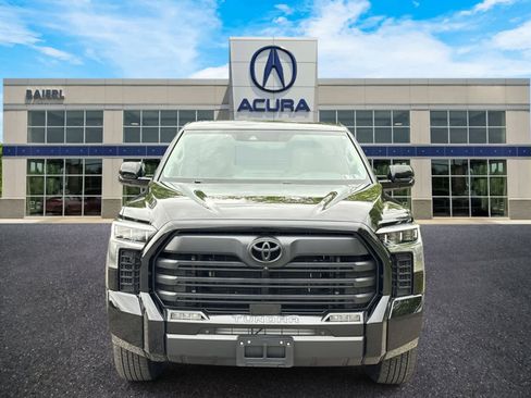 Used 2024 Toyota Tundra Limited AWD/4WD image 8