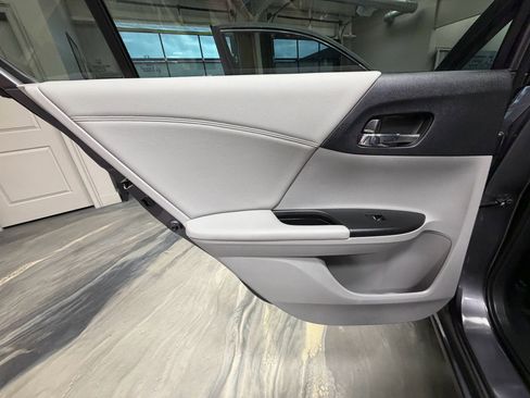 Used 2014 Honda Accord EX-L image 53