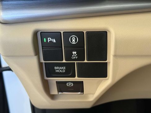 Used 2022 Acura RDX w/ Technology Package AWD/4WD image 28