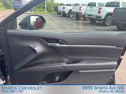Used 2024 Toyota Camry SE FWD image 27