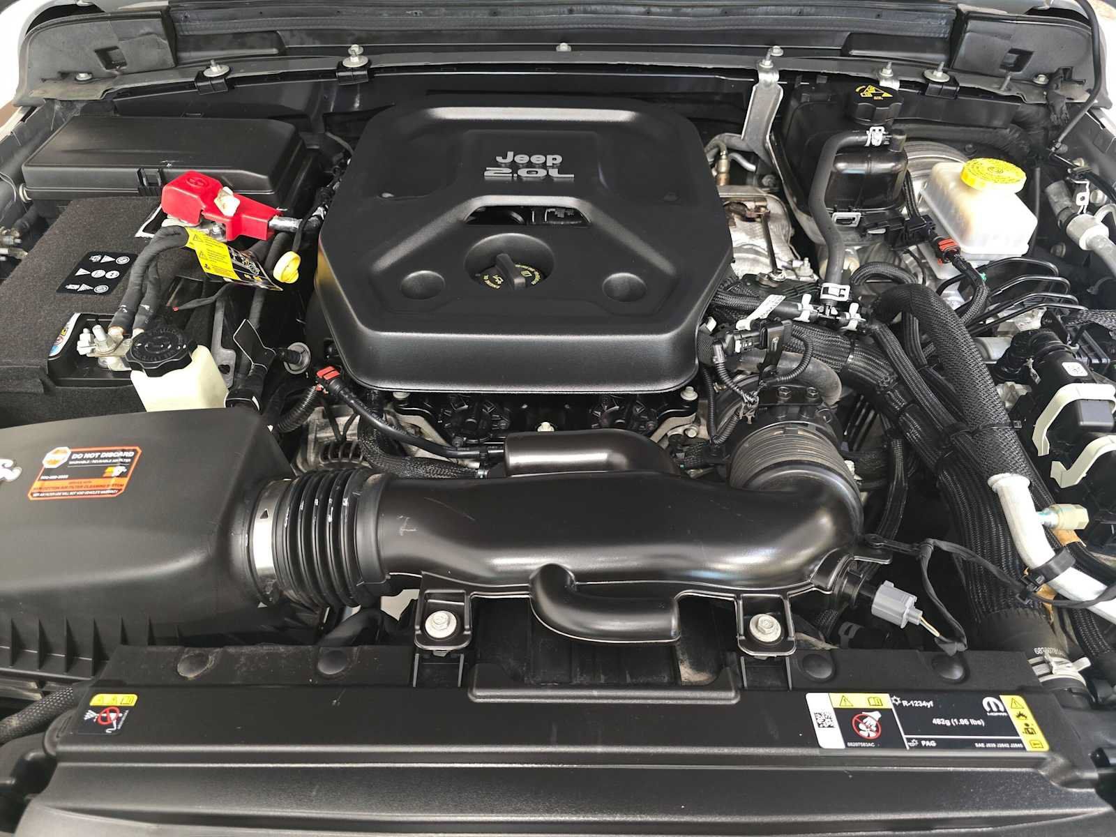 Used 2022 Jeep Wrangler Unlimited Sport AWD/4WD image 9