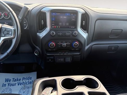 Used 2022 Chevrolet Silverado 2500 LT w/ Convenience Package AWD/4WD image 11
