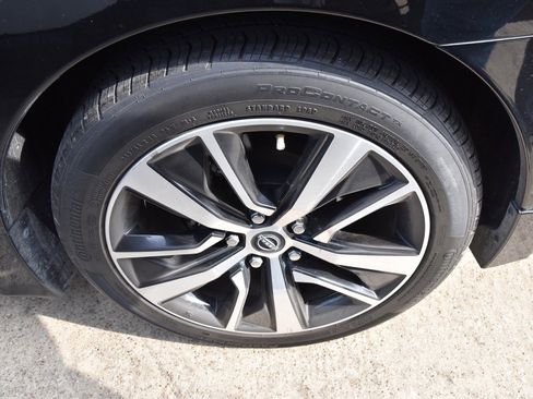 Used 2023 Nissan Maxima SV w/ Floor Mat Group image 10