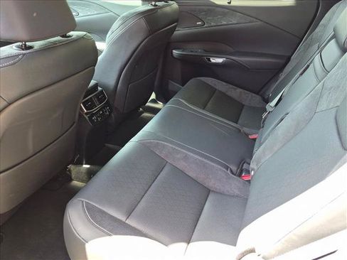 Used 2024 Lexus RX 350 FWD w/ Convenience Package image 18