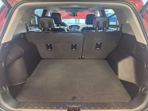 Used 2018 GMC Terrain SLT w/ Preferred Package AWD/4WD image 30