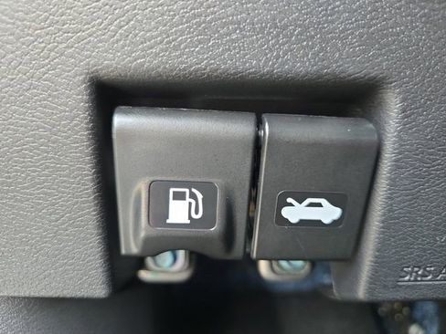 Certified 2025 Nissan Versa S w/ Trunk Package image 29