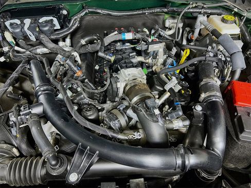 Used 2024 Ford Bronco Wildtrak image 33