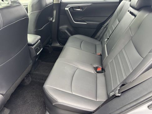 Used 2023 Toyota RAV4 XLE Premium image 20