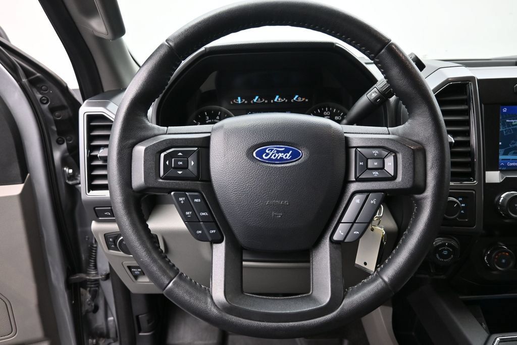 Used 2020 Ford F150 XLT w/ Equipment Group 302A Luxury AWD/4WD image 23