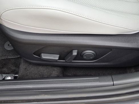 New 2026 Hyundai Elantra Limited FWD image 20
