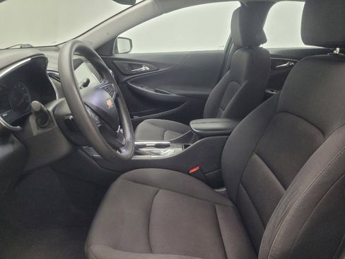 Used 2020 Chevrolet Malibu LT FWD image 17