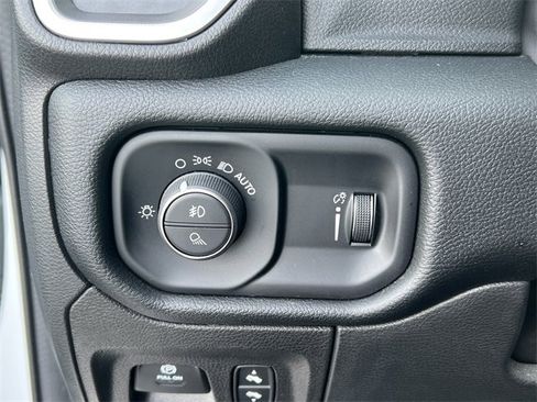 Used 2022 RAM 1500 Big Horn image 18