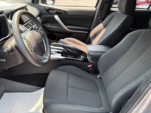 Used 2019 Mitsubishi Eclipse Cross ES AWD/4WD image 9