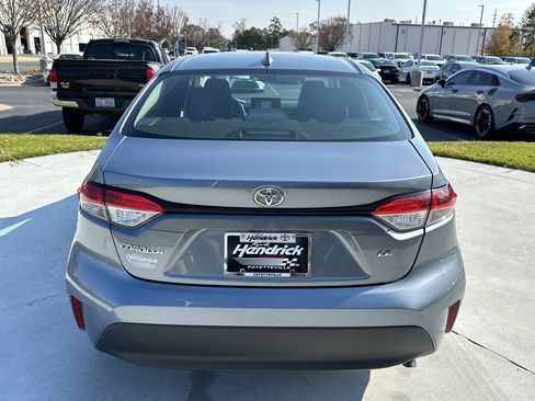 Certified 2024 Toyota Corolla LE image 9