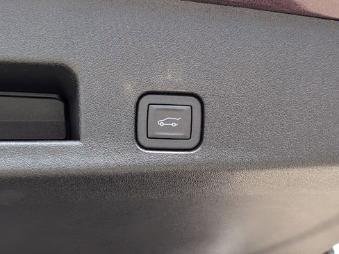 New 2026 Chevrolet Traverse RS w/ LPO, Floor Liner Package image 13