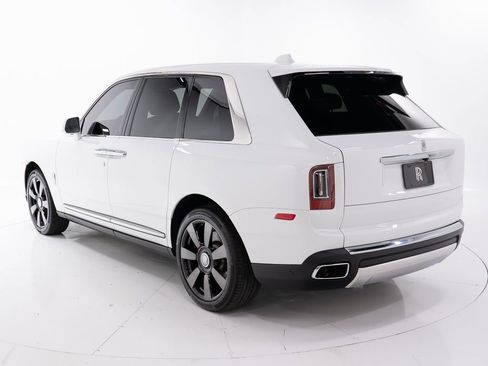 Certified 2020 Rolls-Royce Cullinan AWD/4WD image 3