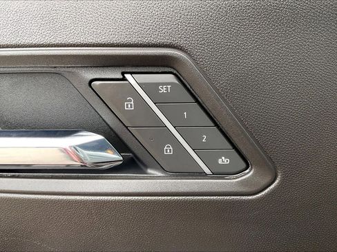 Used 2026 GMC Canyon AT4 w/ Technology Plus Package image 58